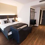 - The Niu, Saddle By Ihg Fürth