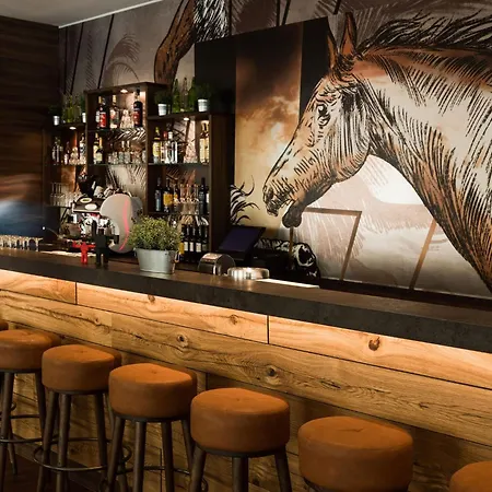 Hotel - The Niu, Saddle By Ihg