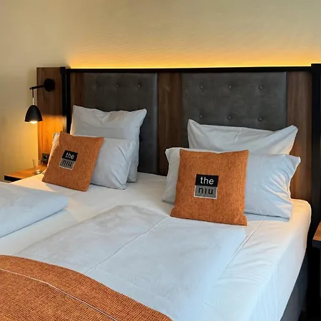 Hotel - The Niu, Saddle By Ihg