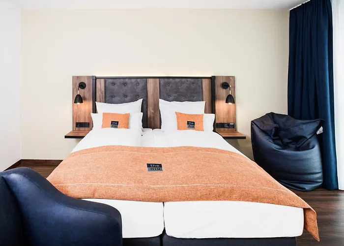 - The Niu, Saddle By Ihg Hotel Fürth
