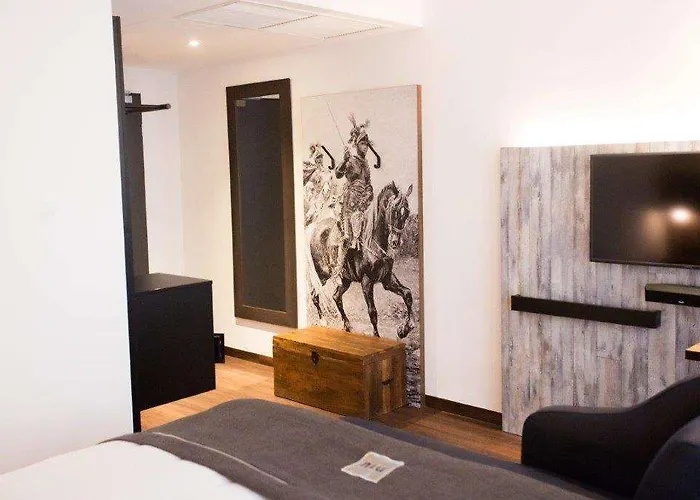 - The Niu, Saddle By Ihg 3*