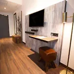 - The Niu, Saddle By Ihg Szálloda 3*