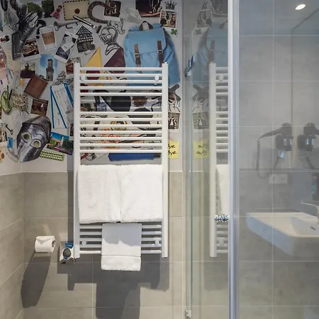 Hotel - The Niu, Saddle By Ihg
