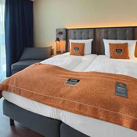 - The Niu, Saddle By Ihg