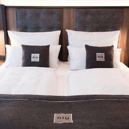 - The Niu, Saddle By Ihg Hotel Fuerth