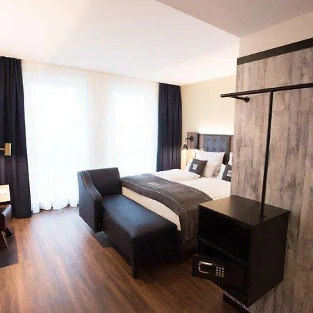 Hotel - The Niu, Saddle By Ihg Fuerth
