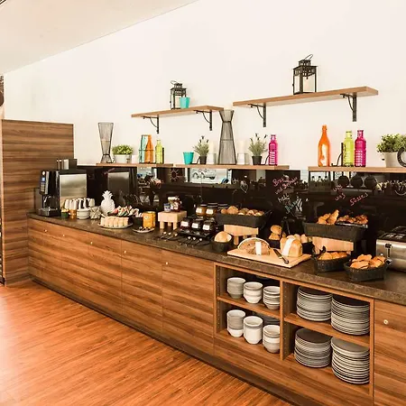 Hotel - The Niu, Saddle By Ihg